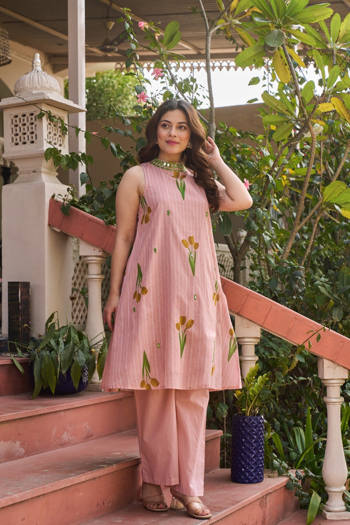 Embroidered Kurta Set – Pink Meadow